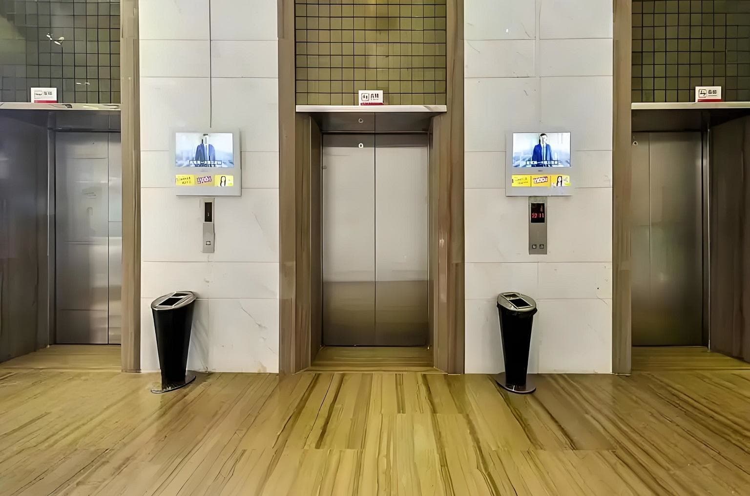电梯厅